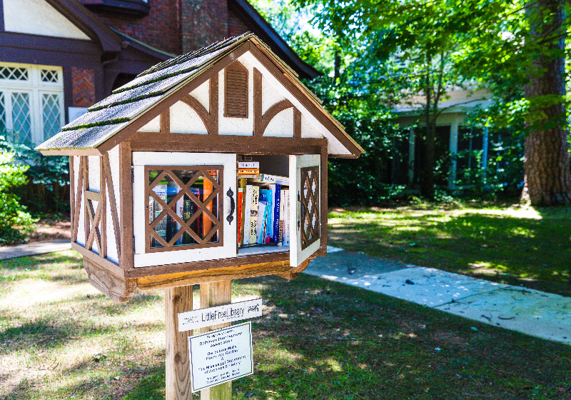 how to start a little library